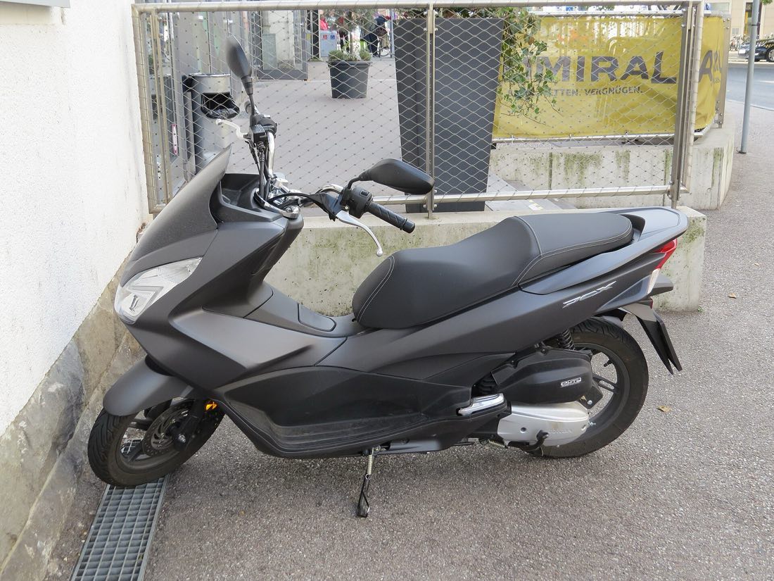 Honda PCX 125 ABS, Tableau de bord